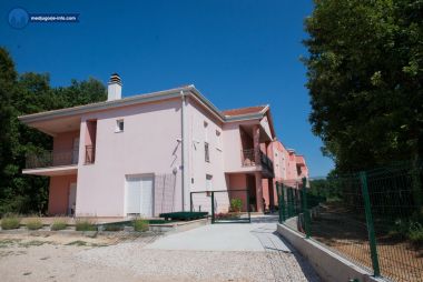Otvori galeriju dom-za-starije-i-nemocne-medugorje_36.jpg