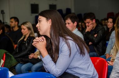 Otvori galeriju predavanje-pater-ivana-ike-mandurica_07.jpg