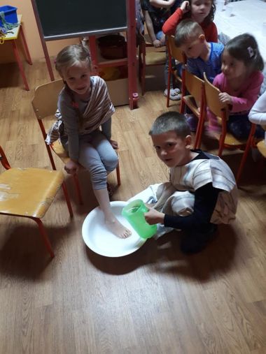 Otvori galeriju vrtic-sveta-majka-terezija_04.jpg