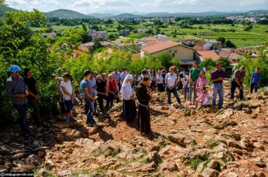 Otvori galeriju brdo-ukazanja-bijakovici_1.jpg