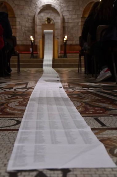 Otvori galeriju nosim-tvoje-ime-u-svetoj-noci-u-betlehem_2.jpg