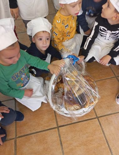 Otvori galeriju dani-kruha-vrtic-5.jpg