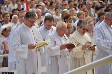 Otvori galeriju obljetnica-gospinih-ukazanja_02.JPG