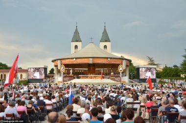 Otvori galeriju obljetnica-gospinih-ukazanja_06.JPG