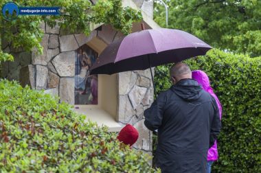 Otvori galeriju uskrs-u-medugorju_04.jpg