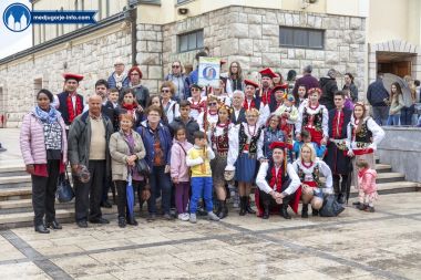 Otvori galeriju uskrs-u-medugorju_13.jpg