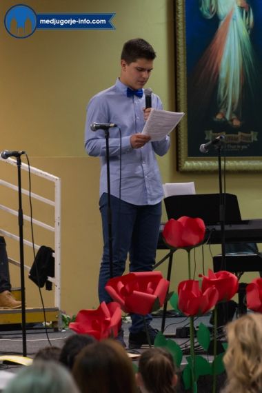 Otvori galeriju proslava-majcinog-dana-u-medugorju_15.jpg