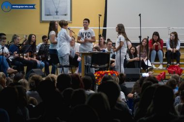 Otvori galeriju proslava-majcinog-dana-u-medugorju_20.jpg