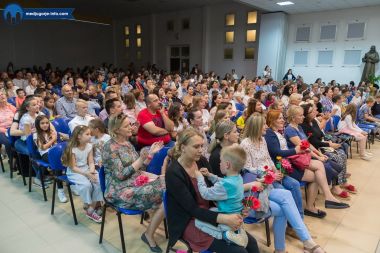 Otvori galeriju proslava-majcinog-dana-u-medugorju_27.jpg