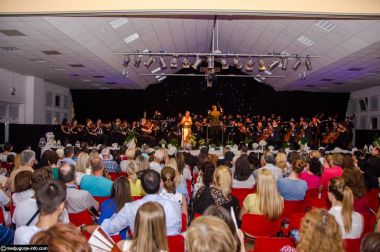 Otvori galeriju koncert-inve-mule_2.jpg