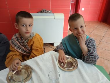 Otvori galeriju vrtic-sveta-mala-terezija-veliki-cetvrtak_6.jpg