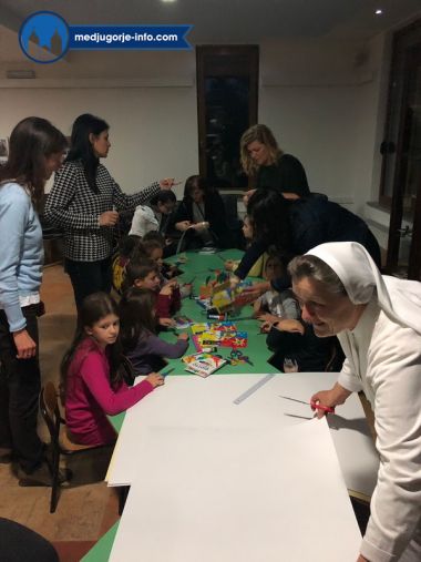 Otvori galeriju zajednica-vjera-i-svjetlo_6.jpg