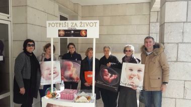 Otvori galeriju 40-dana-za-zivot-mostar_2.jpg