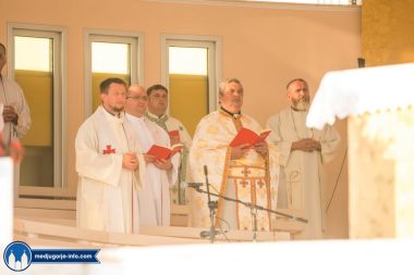 Otvori galeriju sedmi-dan-devetnice-sv-jakovu-apostolu-zastitniku-zupe-medugorje_01.jpg