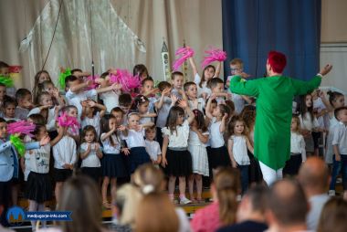 Otvori galeriju majcin-dan-vrtic-2022_14.jpg