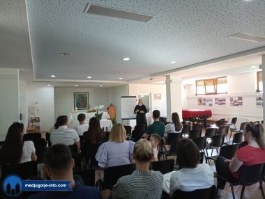 Otvori galeriju sretan-roditelj-sretno-dijete-3.jpg