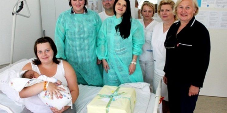 MLADA MAMA: Petra Golec (23) rodila osmo dijete.Čestitamo!