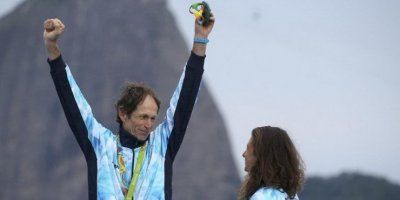 Prebolio rak pluća, pa osvojio olimpijsko zlato sa 54 godine