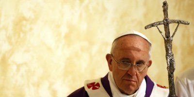 Papa poručio političarima da smire strasti i ne siju sjeme rata