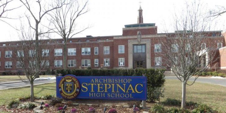 Hrvatskog blaženika slave i u Americi: ovo je katolička gimnazija pokraj New Yorka koja nosi ime Alojzija Stepinca