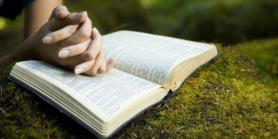 Što se događa sotoni kada mi čitamo Bibliju?