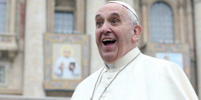 Papa Franjo nasmijao svijet objavom na vratima svoga skromnoga stana