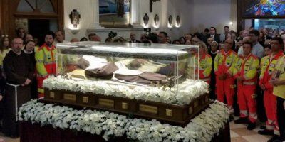Mnoštvo vjernika ispratilo relikviju sv. Leopolda Bogdana Mandića za Split