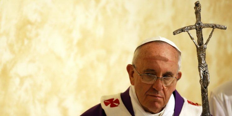 Papa: Grijeh je ne moliti za ljude na vlasti