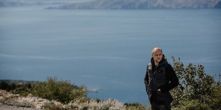 Alan Hržica s pjesmom “On nas ljubi” najavljuje svoj prvi samostalni album duhovne glazbe “Nova stvorenja”