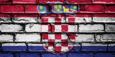 EMOTIVNO PISMO ISELJENIKA &#039;Hrvatska nisu korumpirani političari koji bi prodali mater za 5 eura ni menadžeri koji idu preko leševa, evo što je Hrvatska&#039;