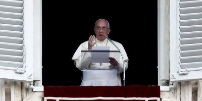 Papin Angelus: Potrebno je u korizmi popeti se s Isusom na goru