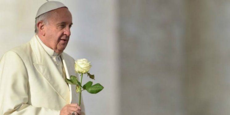 Papa na Twitteru: Svetost je najprivlačnije lice Crkve
