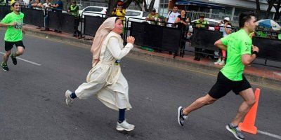 (FOTO) Časna sestra otrčala maraton u habitu &#039;Na tim sam ulicama ostavila Božji trag&#039;