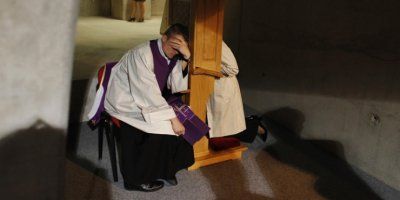 Svećenici u Australiji: Radije u zatvor nego izdati ispovjednu tajnu!