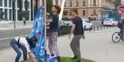 (VIDEO) Vandali skinuli zastavu Hoda za život – vraćena nakon dolaska policije