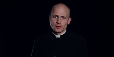 Svećenik s tumorom mozga prihvatio bolest za sve žrtve svećeničkog zlostavljanja