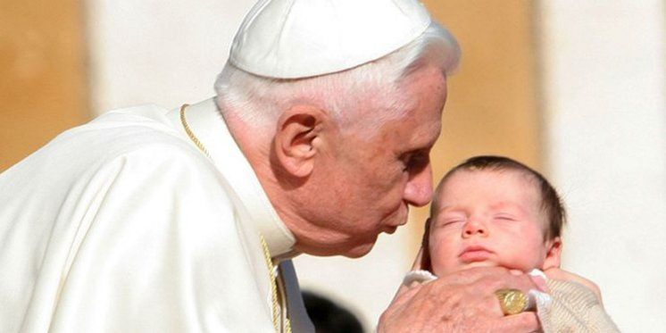 Predivna &#039;Molitva za život koji se rađa&#039; Svetog Oca Benedikta XVI