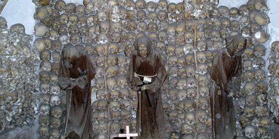 Ova kapela u Rimu uređena je kostima 4000 kapucina franjevaca