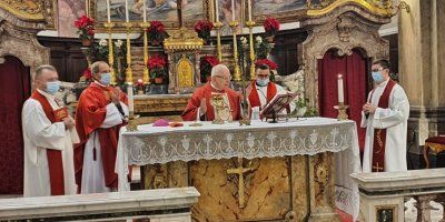 VIDEO Pogledajte postavljanje ploče u čast bl. Alojzija Stepinca sinoć u Rimu u pokrajnjoj kapelici Schola Sancti Pauli