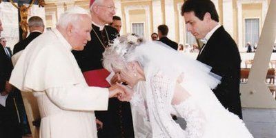 10 predivnih misli svetog Ivana Pavla II. o ljubavi muškarca i žene