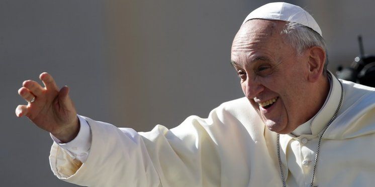 Papa se osjeća dobro nakon operacije