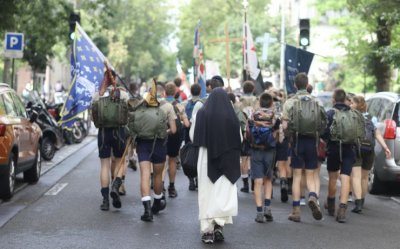 SNAGA CRKVE Polovica tradicionalnih katolika na hodočašću u Francuskoj bila je mlađa od 20 godina