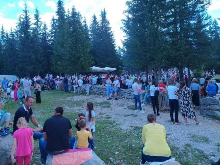 Više tisuća vjernika na Kedžari na Vran planini u spomen na Divu Grabovčevu