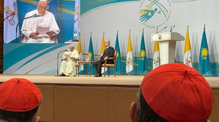 Papa u Kazahstanu - hodočasnik mira