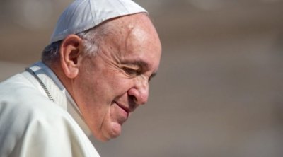 Kolika je godišnja plaća pape Franje?