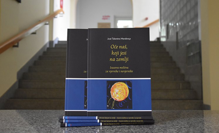Iz tiska izišla knjiga kardinala Mendonçe na hrvatskom jeziku