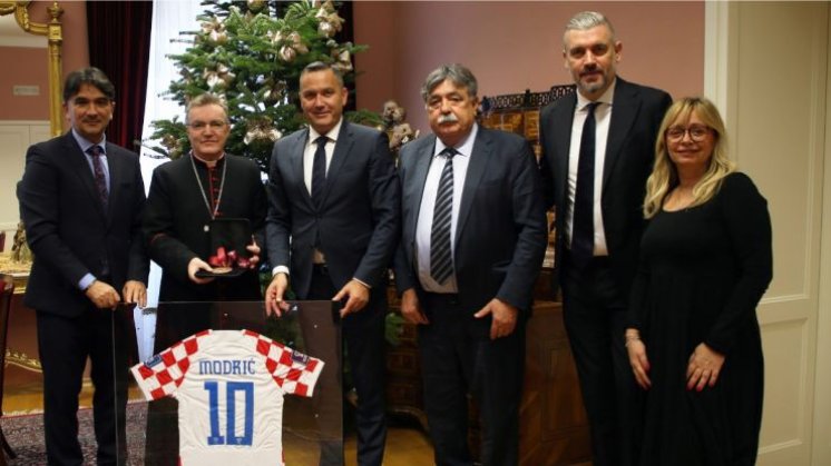 Kardinal primio predstavnike Hrvatske nogometne reprezentacije