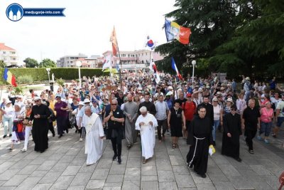 FOTO i VIDEO: Tisuće hodočasnika molilo za mir na 32. Hodnji mira