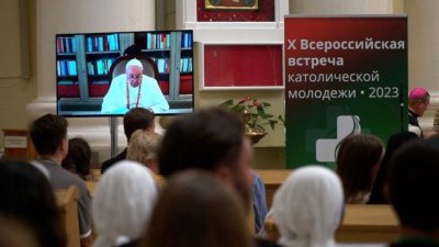 Papa Franjo mladim Rusima: Budite tvorci mira usred sukoba