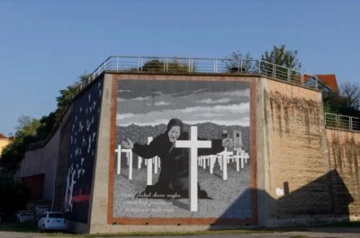 Restauriran mural posvećen hrvatskim majkama